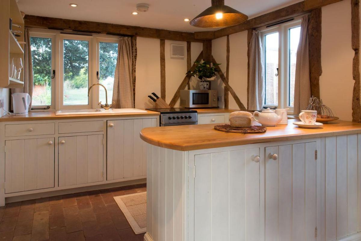 Bromans Barn A Beautiful Cottage By The Sea And Cudmore Nature Reserve West Mersea Εξωτερικό φωτογραφία
